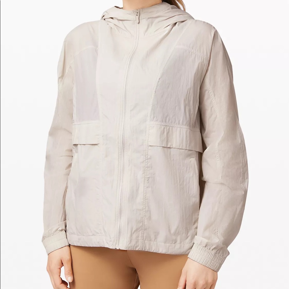 Hood light jacket brand new never worn